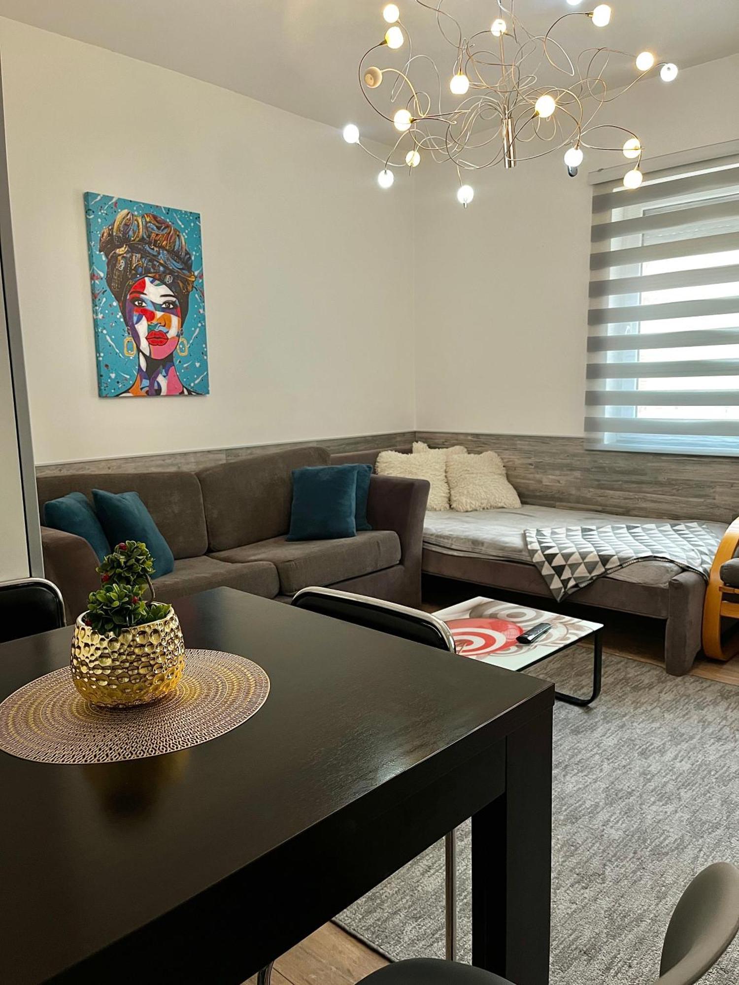 Nilton Apartmans Ni Eksteriør bilde